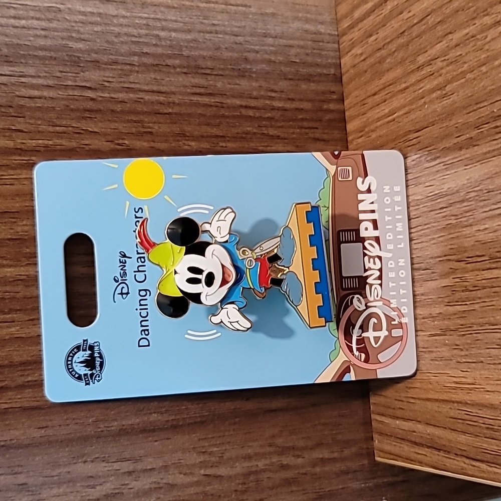Limited Edition Disney pin!